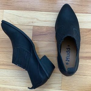 Low slip on ankle boot